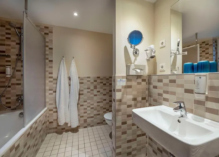 Отель Western Am Spittelmarkt