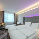 Premier Spittelmarkt Otel 3*