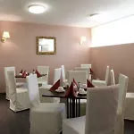 Premier Spittelmarkt Otel