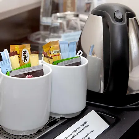 Premier Inn Berlin City Spittelmarkt Hotel