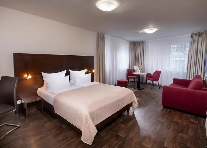 Hotel Premier Inn Berlin City Spittelmarkt 3*