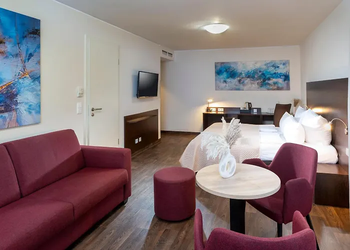 Premier Inn Berlin City Spittelmarkt 3*