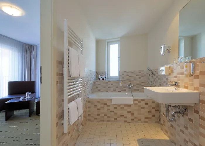 Отель Premier Spittelmarkt 3*