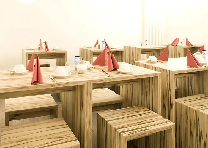 Western Am Spittelmarkt 3* Berlin