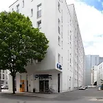 Hotel Premier Spittelmarkt 3*