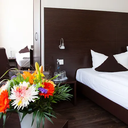 Western Am Spittelmarkt 3*