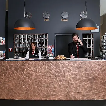 斯比特尔马克西佳酒店 3*