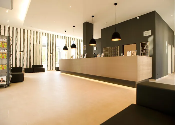 بيست ويسترن أم سبيتلماركت 3*